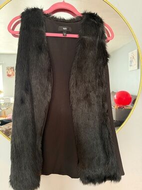 Massimo Black Faux Fur Vest